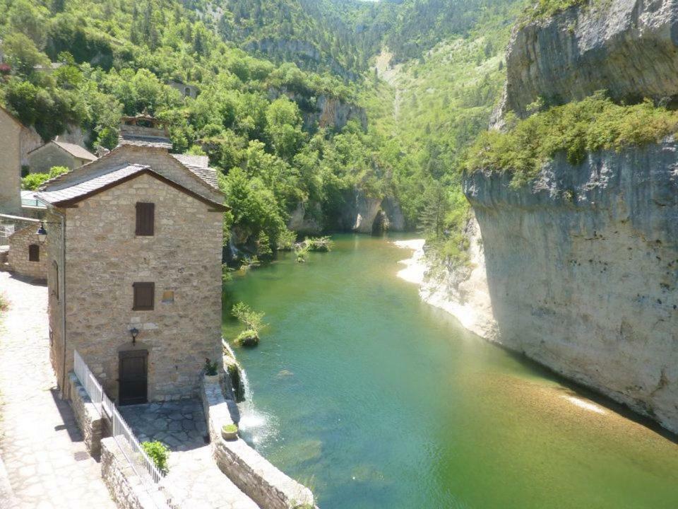 La Petite Maison D'Arnal Sainte-Enimie Bagian luar foto
